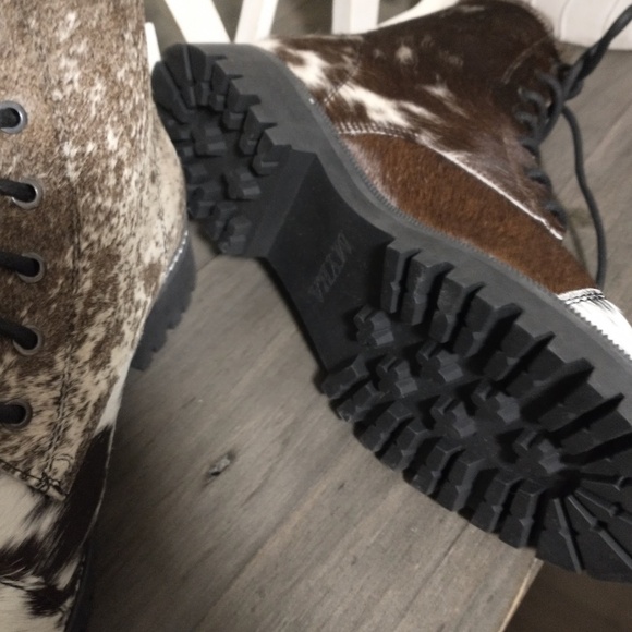 Myra Boots - Picture 5 of 8